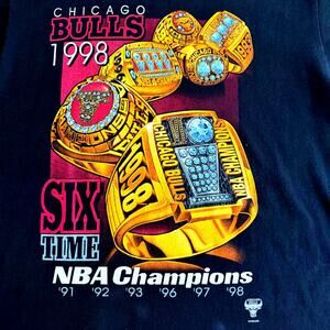 Vintage 90s Chicago Bulls Six Time Champions Rings Tee Pro Player Large